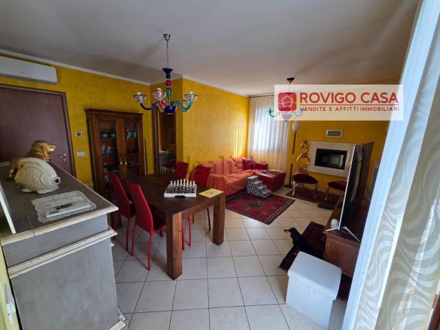 Villetta bifamiliare in vendita di 135 m²