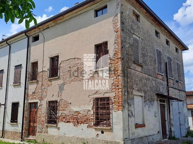 Villetta bifamiliare in vendita di 136 m²