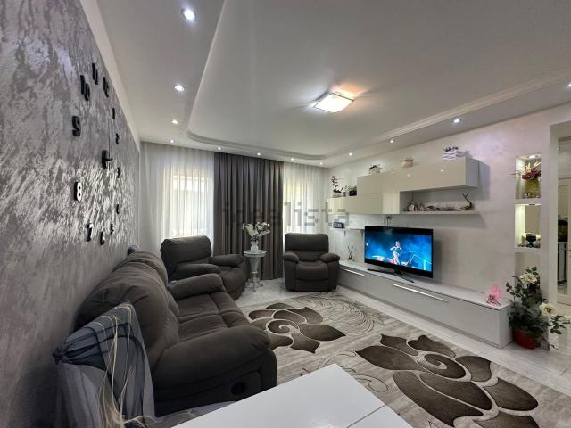 Villetta bifamiliare in vendita di 138 m² in Via Picẚ