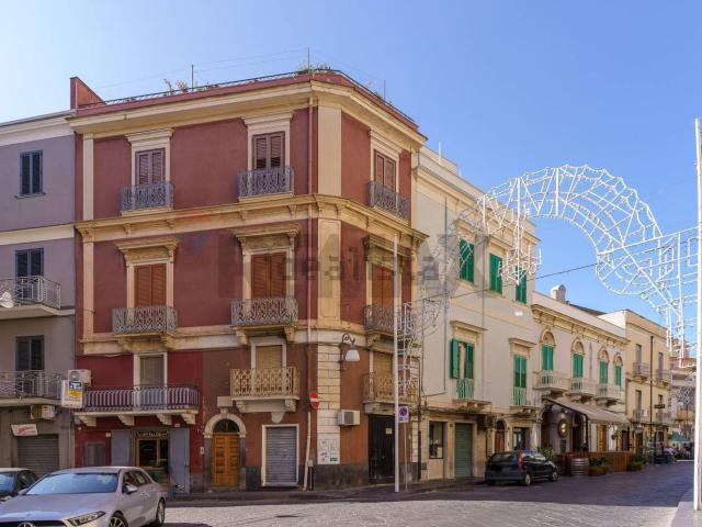 Villetta bifamiliare in vendita di 243 m²
