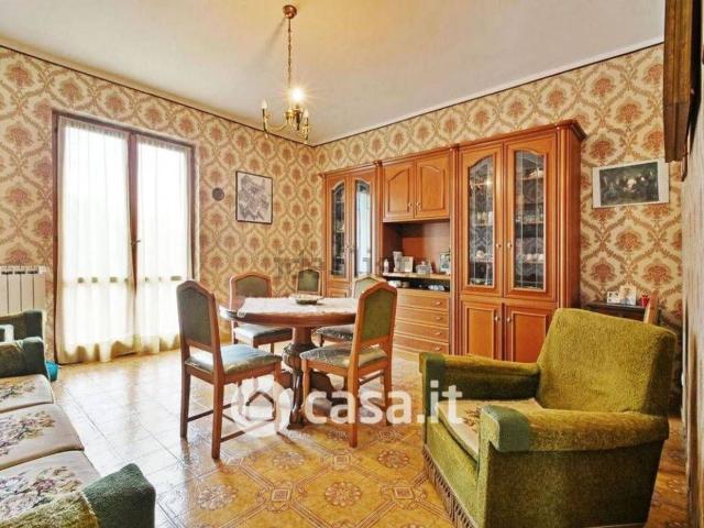Villetta bifamiliare in vendita di 240 m² in Località Corona