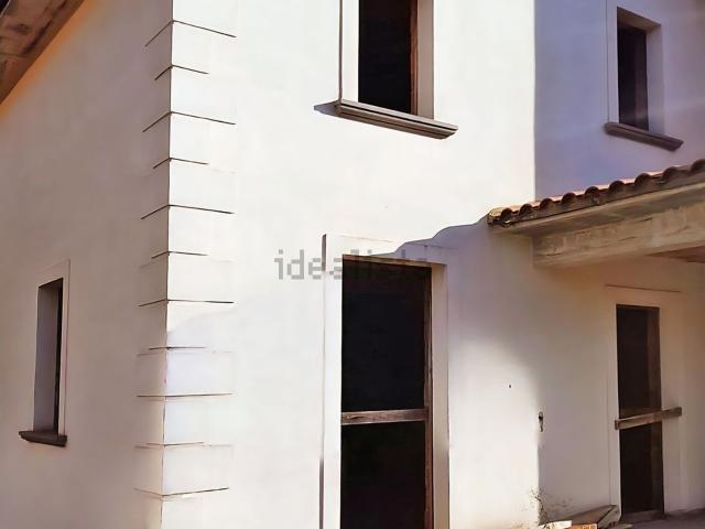 Villetta bifamiliare in vendita di 240 m² in Località Ruscello