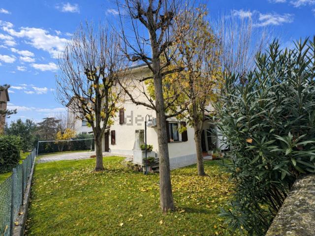Villetta bifamiliare in vendita di 240 m²