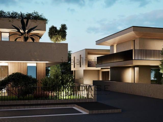 Villetta bifamiliare in vendita di 240 m²