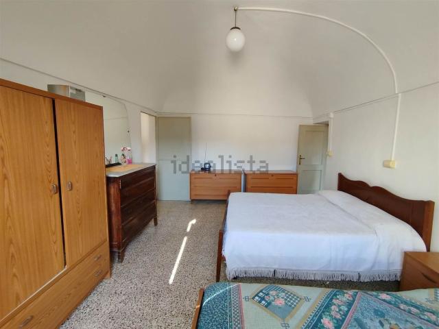 Villetta bifamiliare in vendita di 247 m² in Via Crocetti