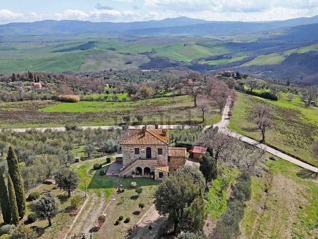 Villetta bifamiliare in vendita di 247 m² in Via Senese, 22