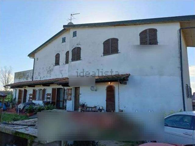 Villetta bifamiliare in vendita di 244 m² in Via San Donato, 27