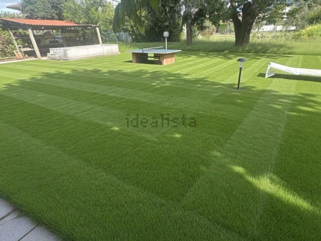 Villetta bifamiliare in vendita di 250 m²