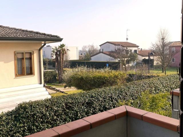 Villetta bifamiliare in vendita di 250 m²