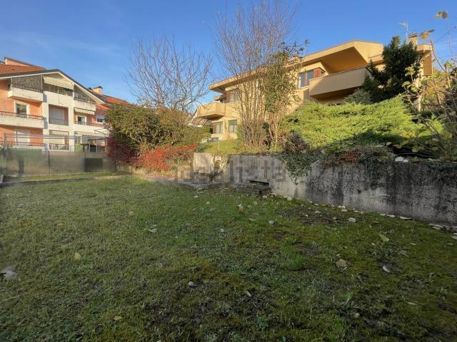 Villetta bifamiliare in vendita di 252 m² in Via alle Volpare, 7