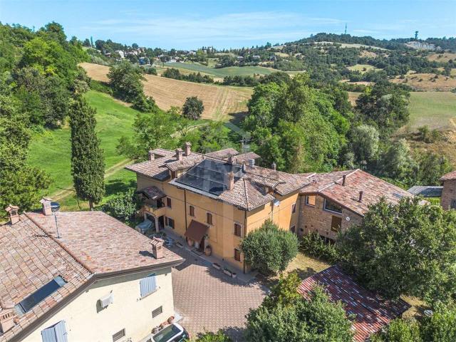 Villetta bifamiliare in vendita di 257 m² in Via Case Vecchie, 1