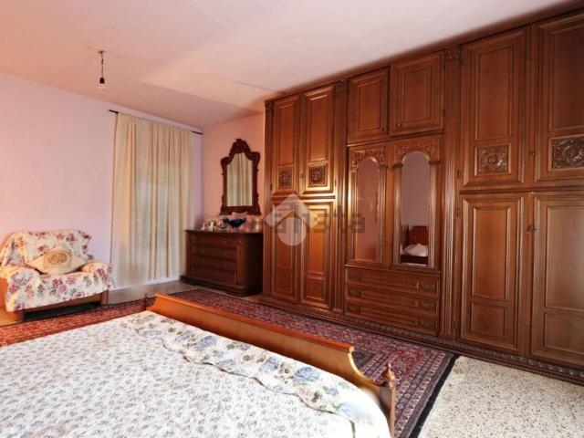 Villetta bifamiliare in vendita di 256 m² in Via Padre Innocenzo Gamalero, 19