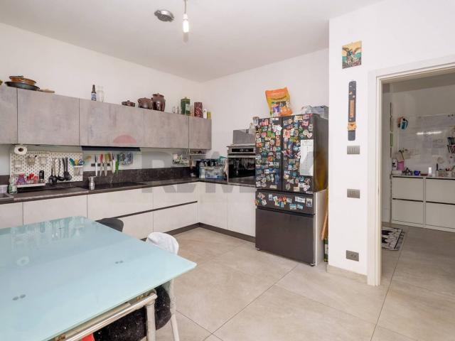 Villetta bifamiliare in vendita di 258 m²