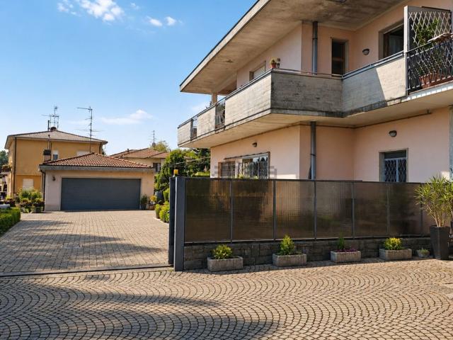 Villetta bifamiliare in vendita di 260 m² in Strada Provinciale 26