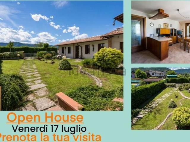 Villetta bifamiliare in vendita di 260 m² in Via Vittorio Veneto, 71