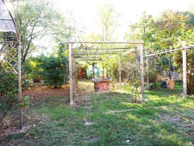 Villetta bifamiliare in vendita di 260 m² in Via Carline, 11