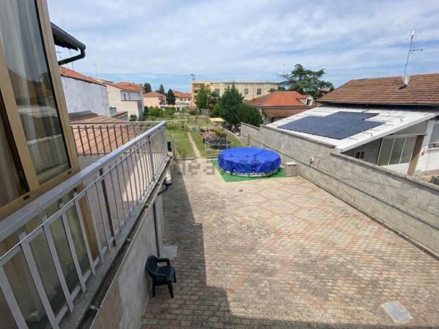 Villetta bifamiliare in vendita di 260 m² in Via Podgora, 7