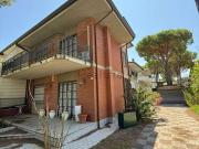 Villetta bifamiliare in vendita di 260 m² in Viale Vittorio Veneto