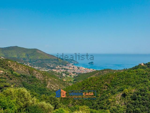 Villetta bifamiliare in vendita di 266 m² in Contrada Revelli, 3