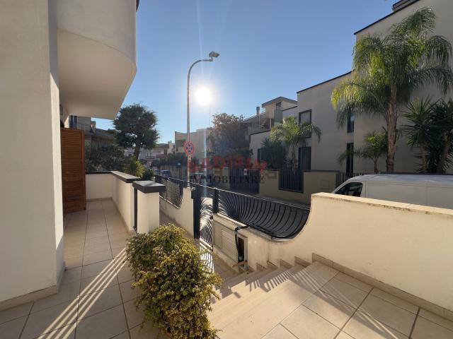 Villetta bifamiliare in vendita di 270 m² in Via Giuseppe de Nittis, 3