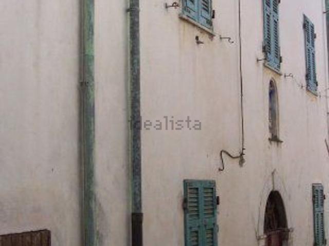 Villetta bifamiliare in vendita di 270 m² in Via Olmo