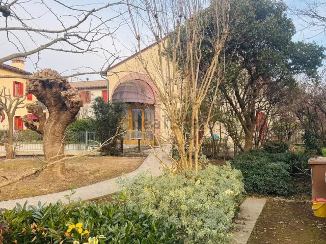 Villetta bifamiliare in vendita di 270 m²