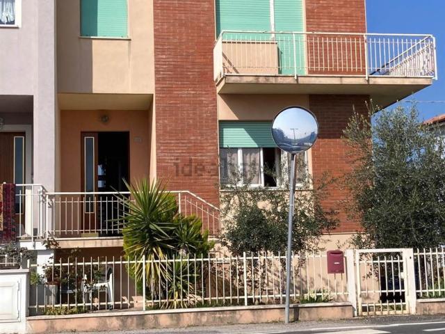 Villetta bifamiliare in vendita di 274 m²