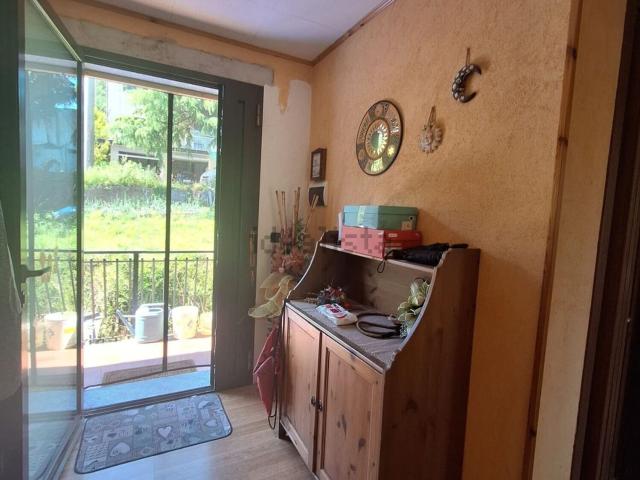 Villetta bifamiliare in vendita di 280 m² in Via Rampin