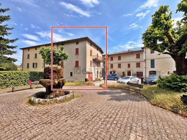Villetta bifamiliare in vendita di 282 m² in Via Filippo Venturi