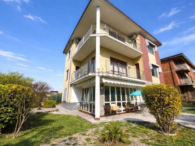 Villetta bifamiliare in vendita di 290 m² in Via Redipuglia, 18