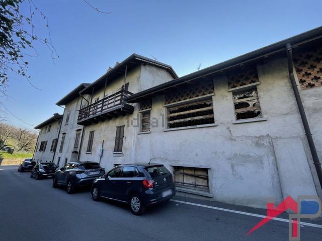 Villetta bifamiliare in vendita di 290 m²