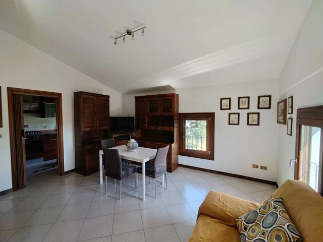 Villetta bifamiliare in vendita di 290 m²