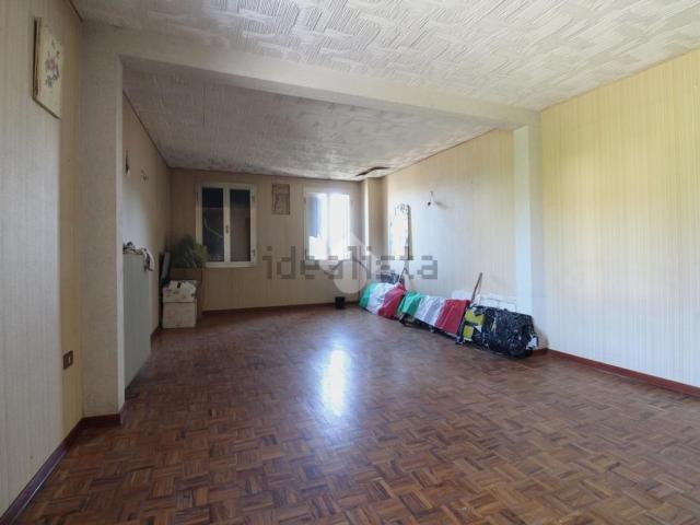 Villetta bifamiliare in vendita di 291 m² in Via San Zeno, 15