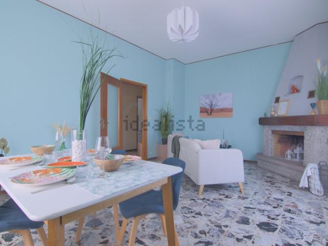 Villetta bifamiliare in vendita di 296 m² in Via al Monterosso, 2