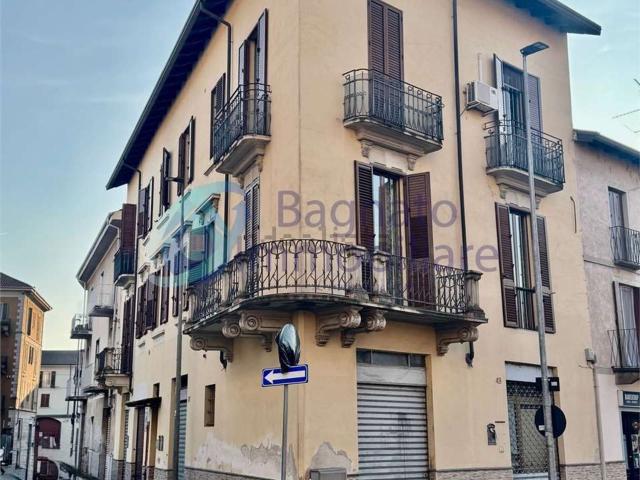 Villetta bifamiliare in vendita di 298 m² in Via Melchiorre Langhi, 25