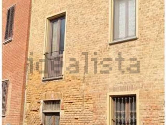 Villetta bifamiliare in vendita di 298 m² in Via Roma, 4