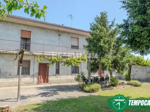 Villetta bifamiliare in vendita di 299 m² in Via Cittadella