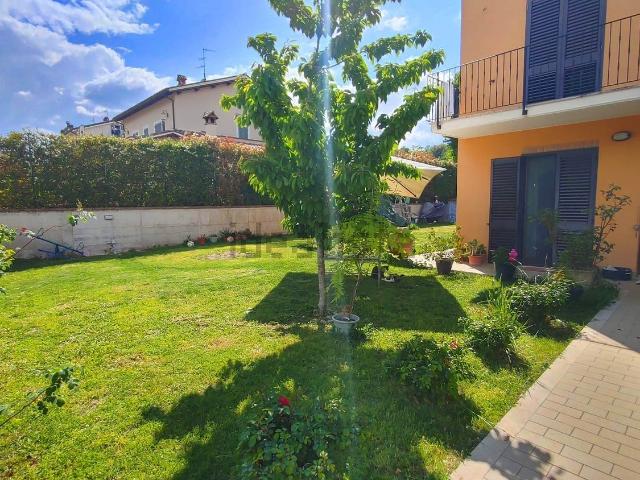Villetta bifamiliare in vendita di 200 m² in Località Madonna di Lugo