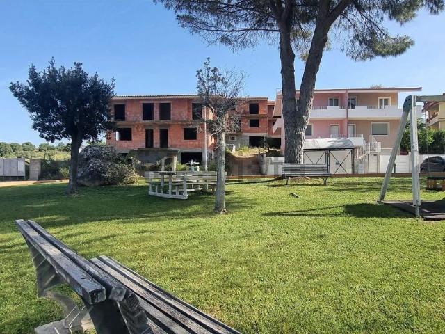 Villetta bifamiliare in vendita di 200 m² in Piazza Sandro Pertini, 16