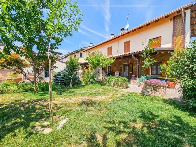 Villetta bifamiliare in vendita di 200 m² in Strada Raggi, 7