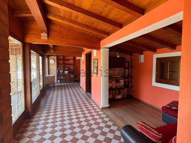 Villetta bifamiliare in vendita di 200 m² in Vicolo A San Pelajo
