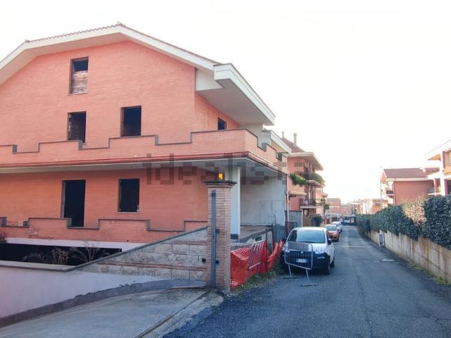 Villetta bifamiliare in vendita di 200 m² in Vicolo del Laghetto