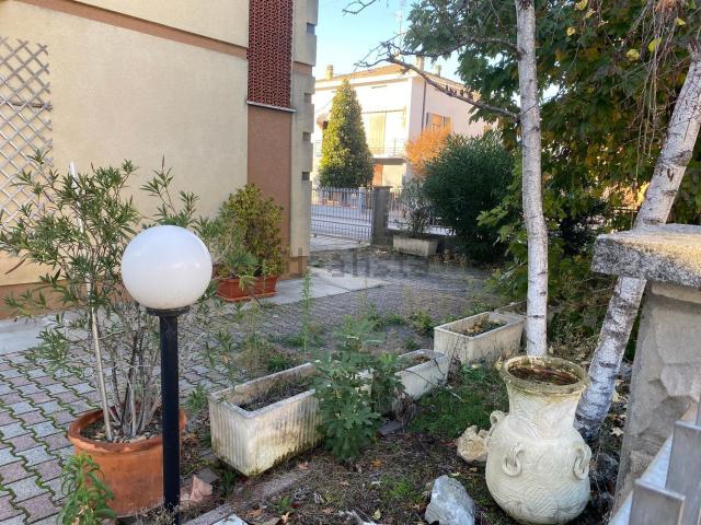 Villetta bifamiliare in vendita di 200 m² in Via Tagliamento