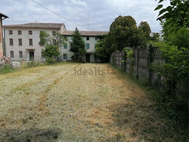 Villetta bifamiliare in vendita di 200 m² in Via Aldo Moro