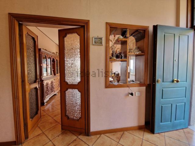 Villetta bifamiliare in vendita di 200 m² in Via DEI CASALI, 15