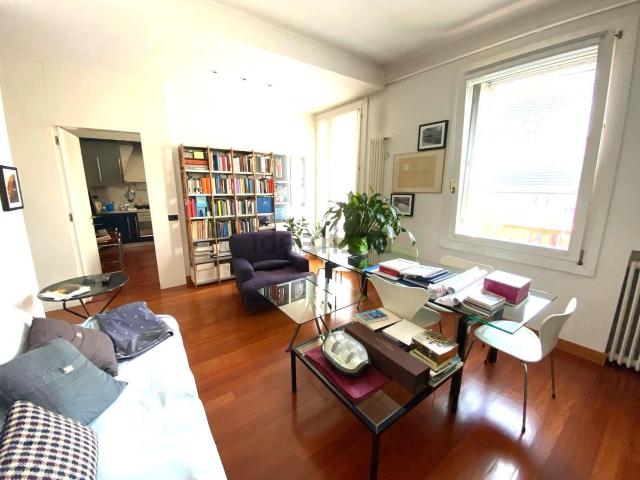 Villetta bifamiliare in vendita di 200 m² in Via dei Nani, 1