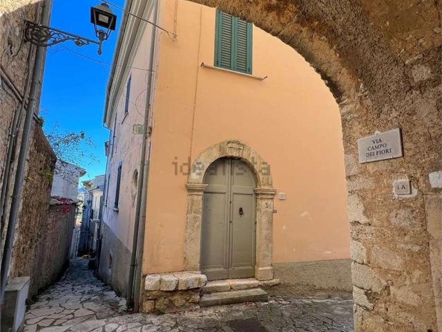 Villetta bifamiliare in vendita di 200 m² in Via Fossaceca