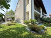 Villetta bifamiliare in vendita di 200 m² in Via San Apollonia