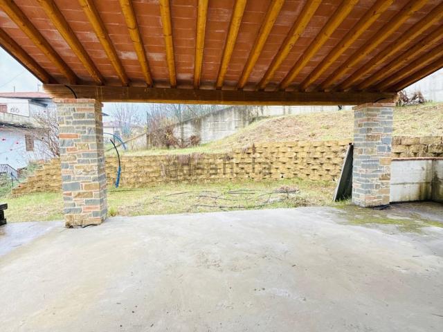 Villetta bifamiliare in vendita di 200 m² in Viale Roma