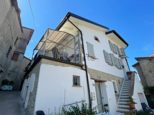 Villetta bifamiliare in vendita di 200 m²